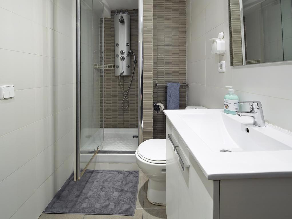 Barcelona Mercaders Apartments Экстерьер фото